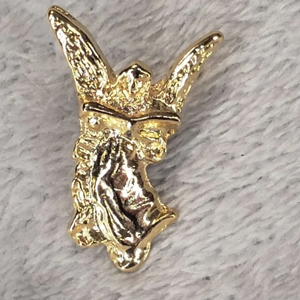 Angel Gold Lapel Pin